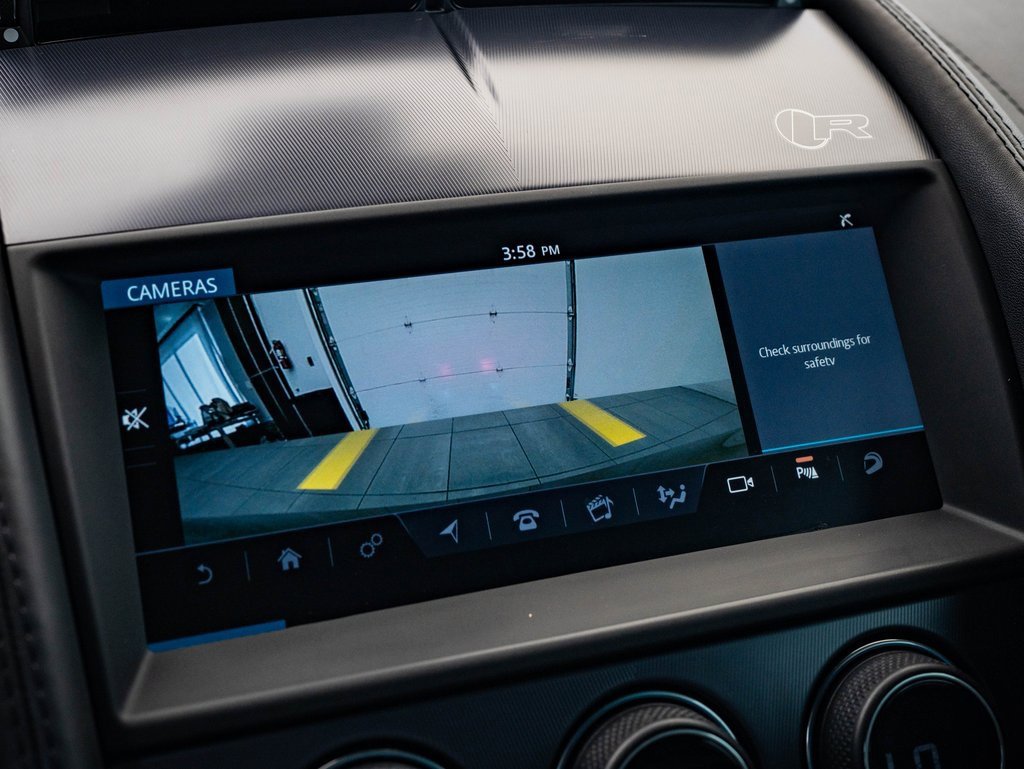 Used 2023 Jaguar F-TYPE R image 29