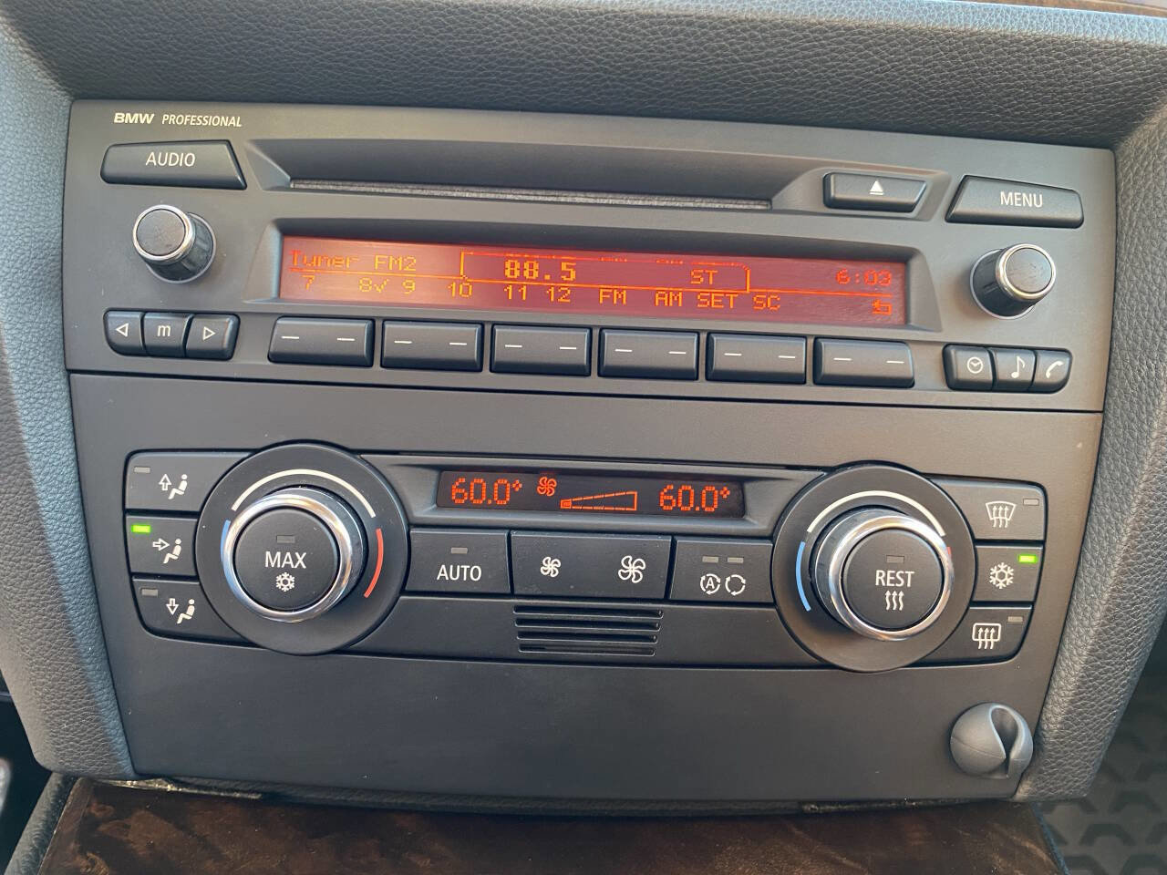 Used 2009 BMW 335i Coupe image 23