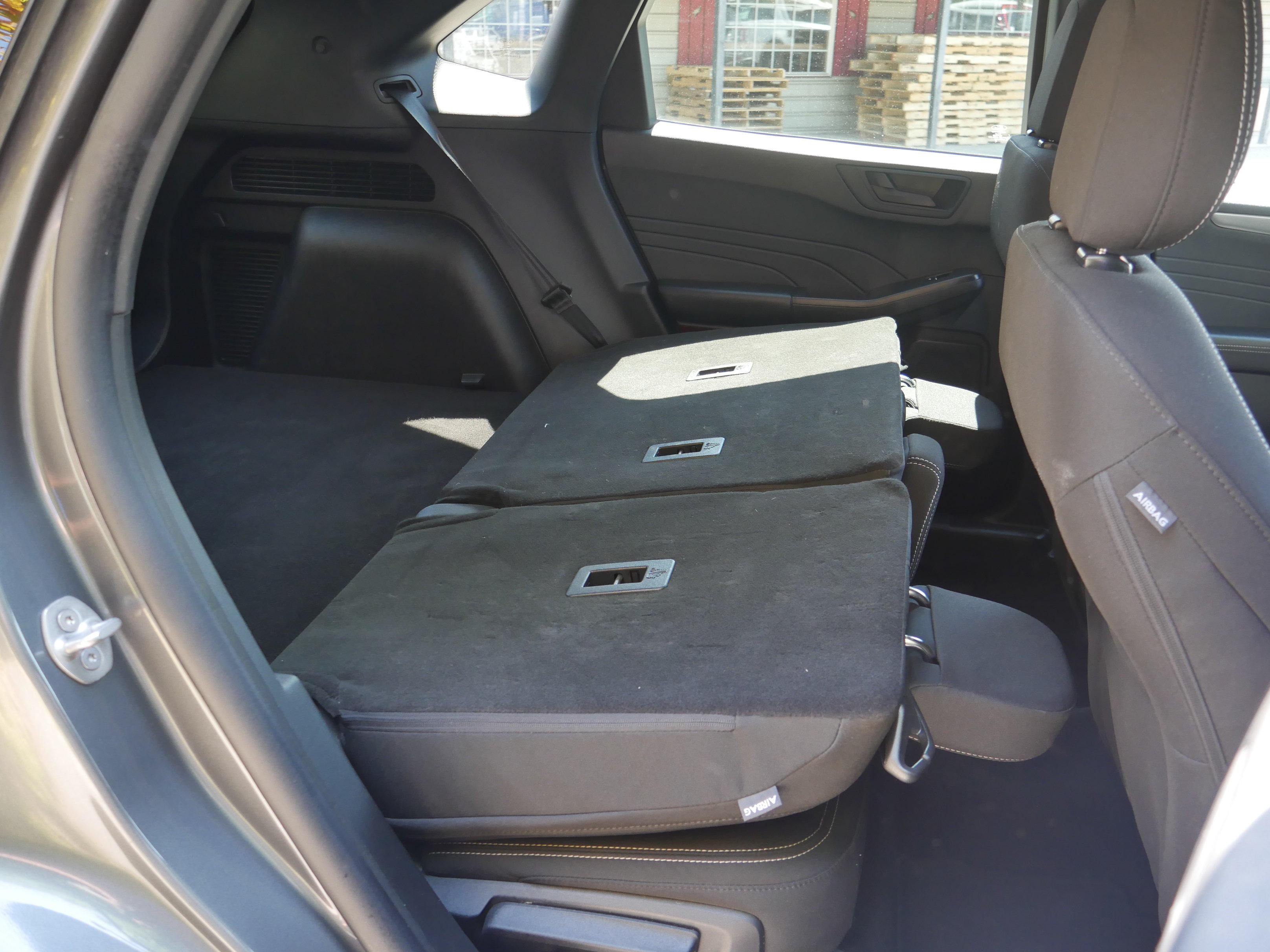 Certified 2025 Ford Escape Active AWD/4WD image 27
