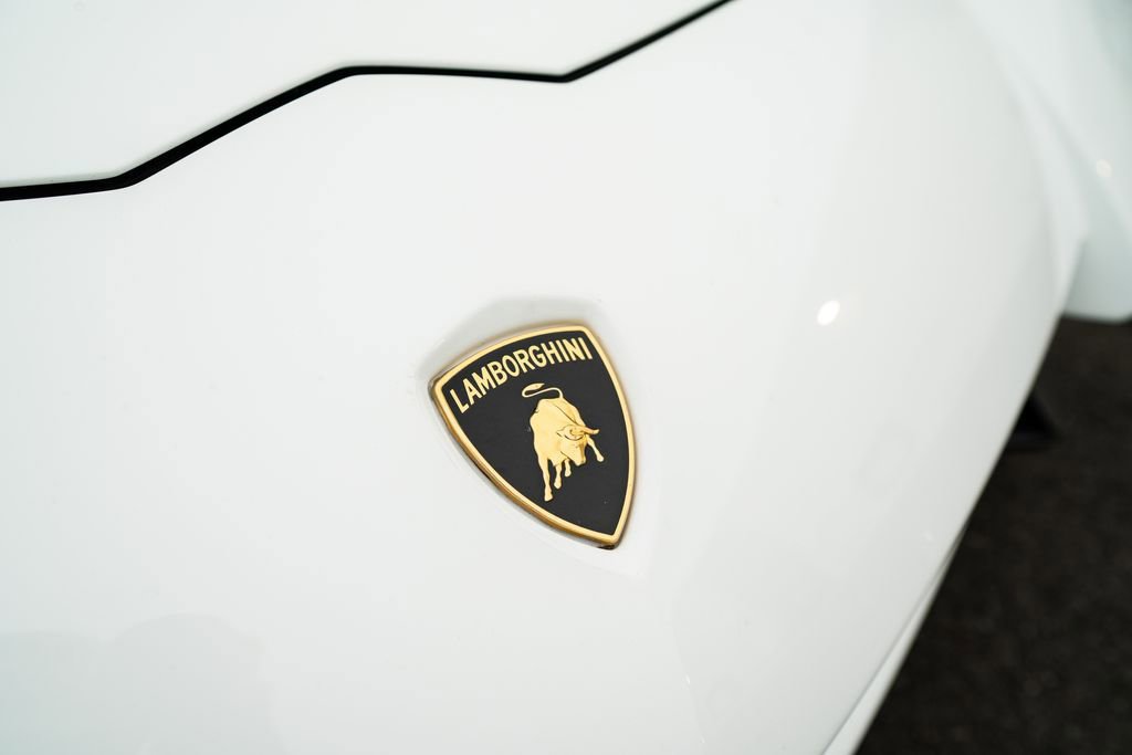 Used 2017 Lamborghini Aventador LP 750-4 Superveloce AWD/4WD image 48
