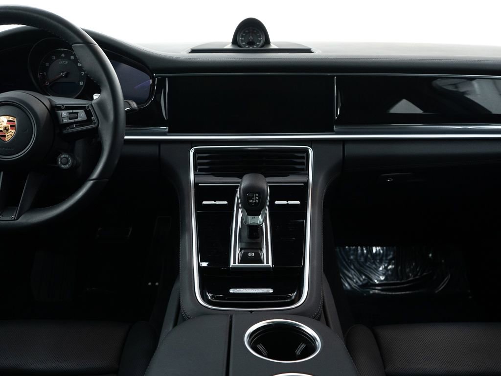 Used 2023 Porsche Panamera GTS AWD/4WD image 31