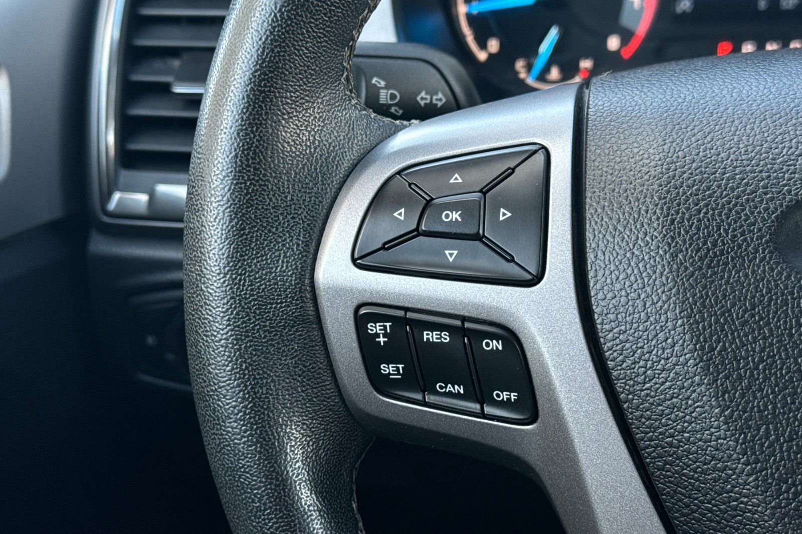 Certified 2019 Ford Ranger XLT w/ Equipment Group 302A Luxury image 23