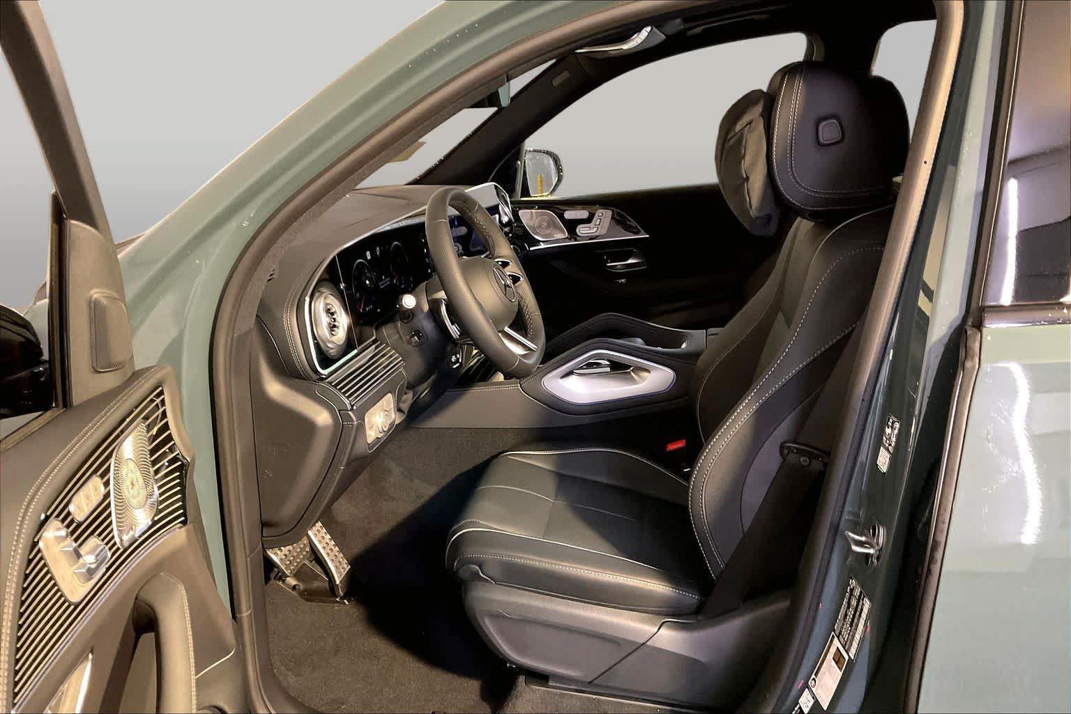 New 2027 Mercedes-Benz GLS 450 4MATIC image 13