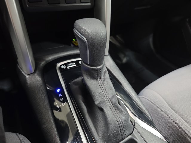 Used 2023 Toyota Corolla Cross AWD Hybrid image 20