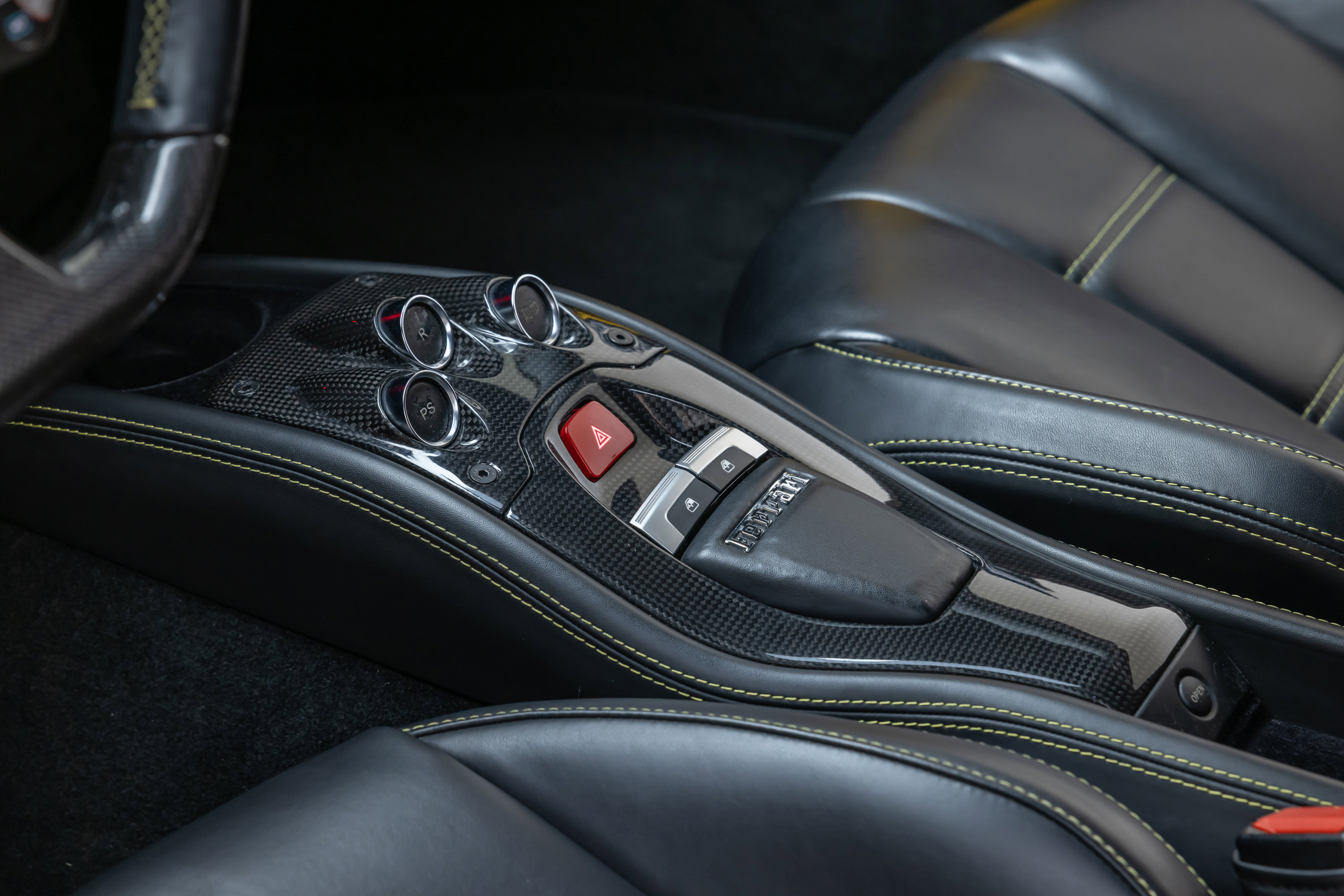 Used 2012 Ferrari 458 Italia Coupe image 58