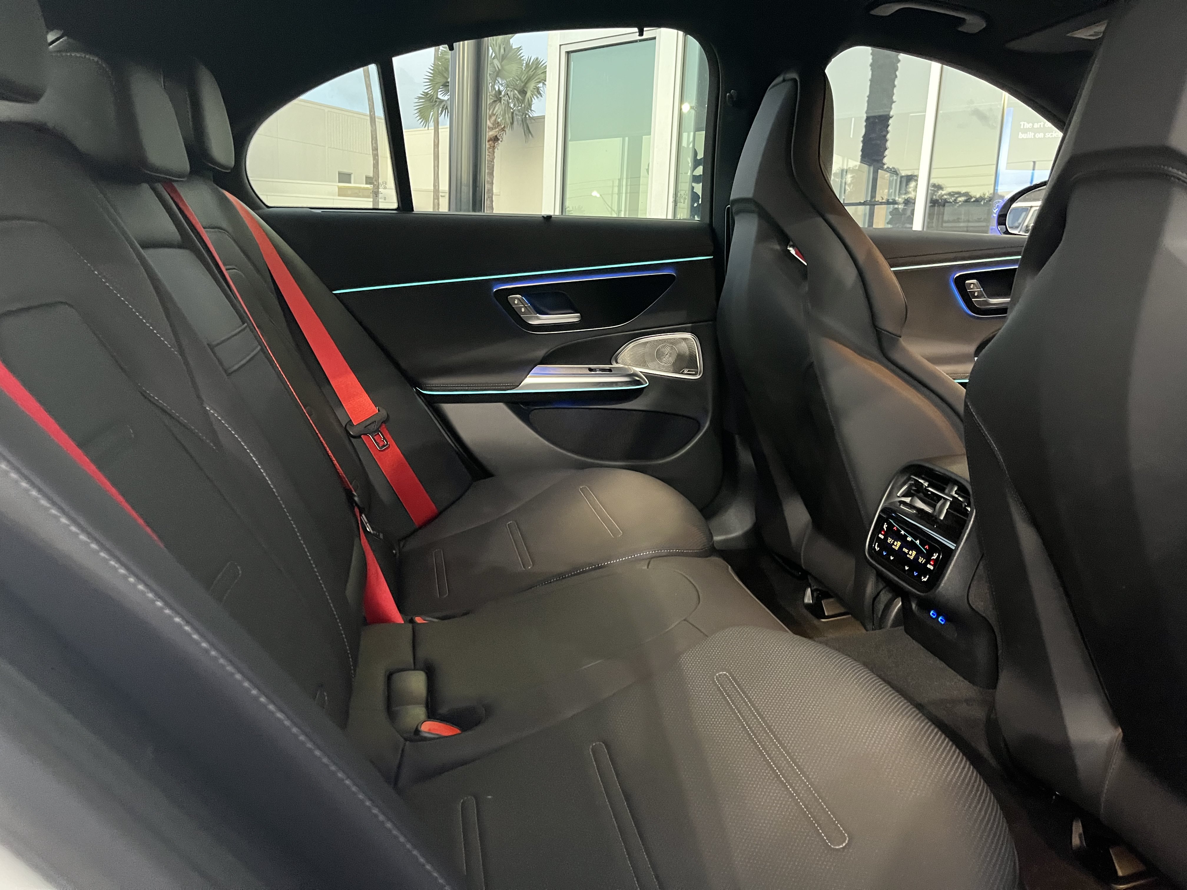New 2026 Mercedes-Benz E 53 AMG e 4MATIC Sedan image 20