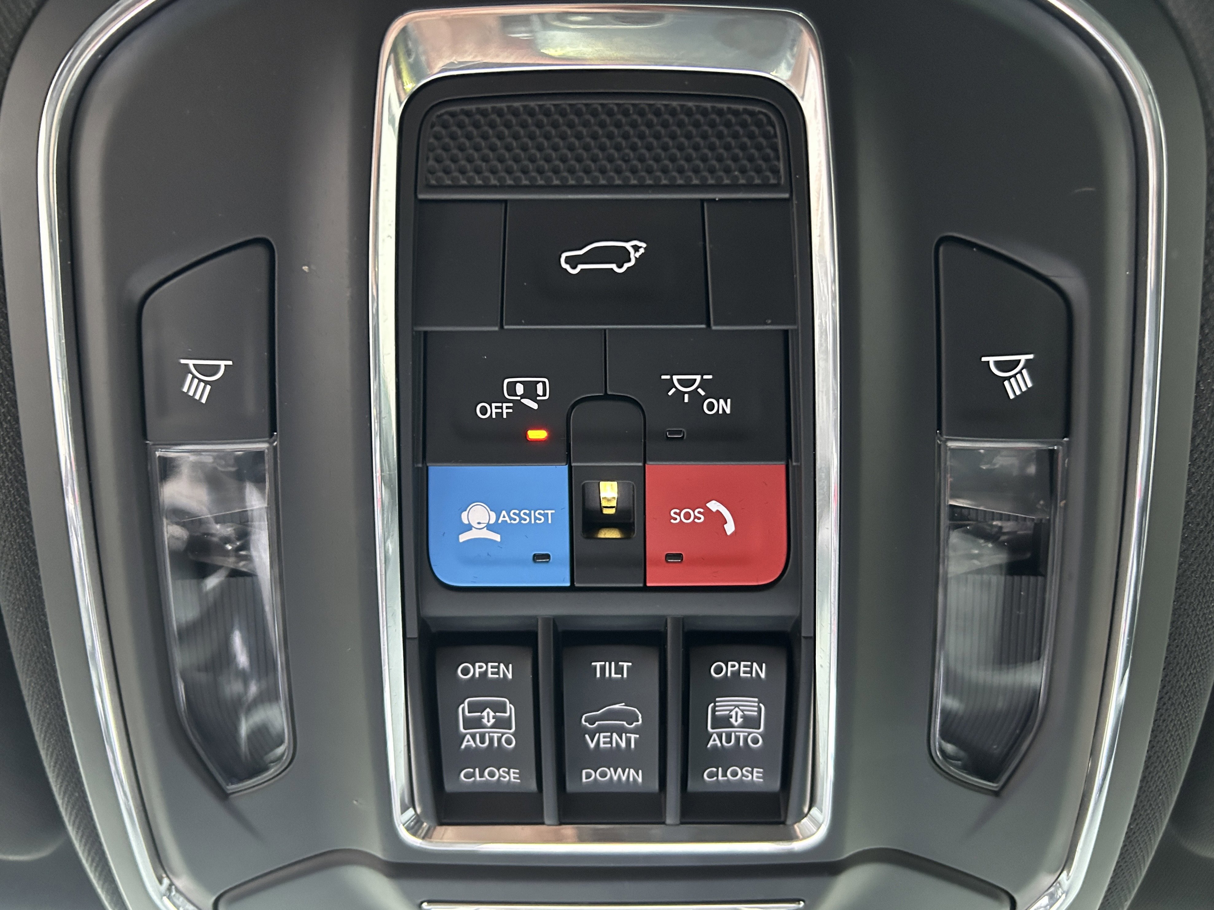 Certified 2022 Jeep Wagoneer Series III w/ Premium Group I image 49