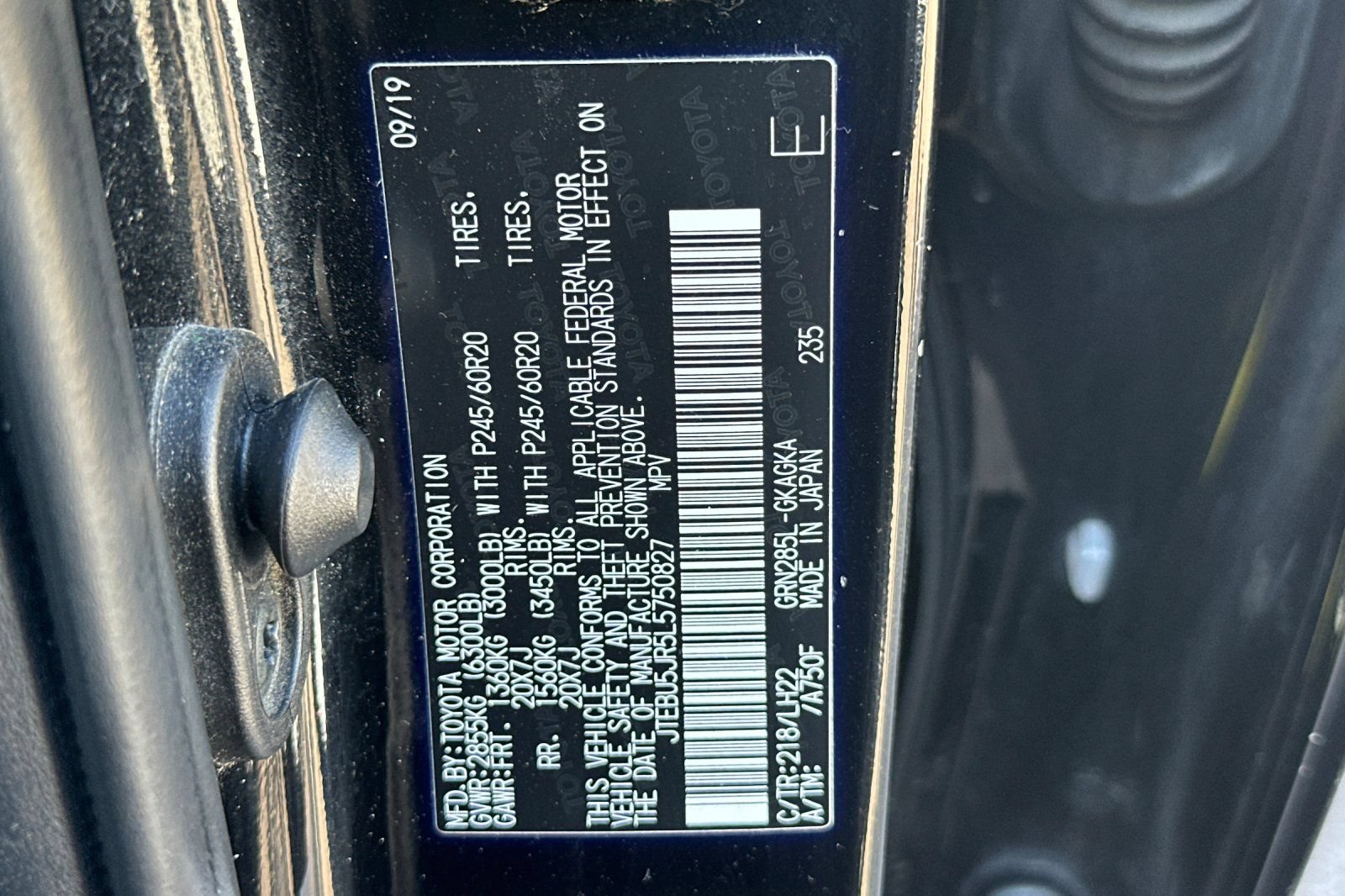 Used 2020 Toyota 4Runner Nightshade AWD/4WD image 30