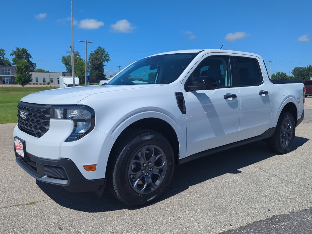 New 2025 Ford Maverick XLT w/ XLT Luxury Package image 3