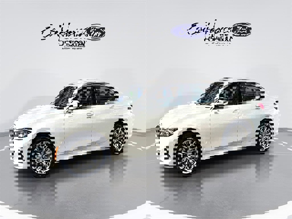 Used 2024 BMW 330i xDrive 330i xDrive Convenience w/ Convenience Package image 4