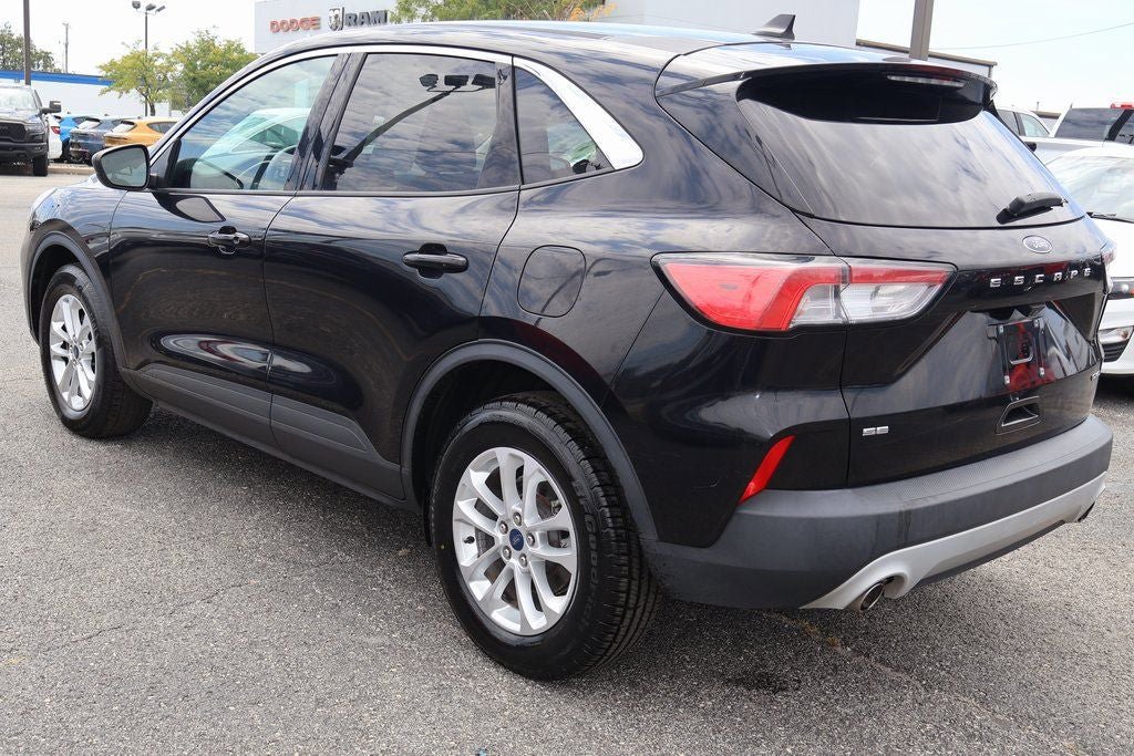 Used 2022 Ford Escape SE AWD/4WD image 4