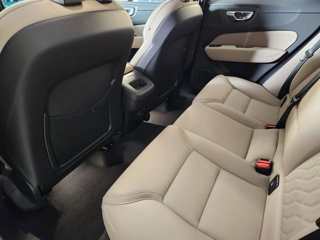 New 2026 Volvo XC60 B5 Plus w/ Protection Package Premier image 30