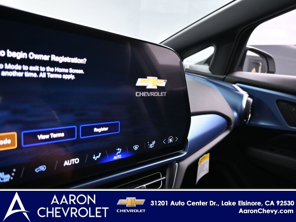 New 2026 Chevrolet Equinox EV LT AWD/4WD image 9