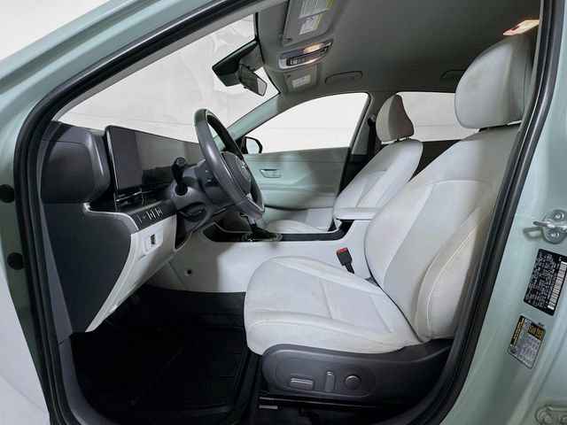 Used 2025 Hyundai Kona SEL FWD image 16