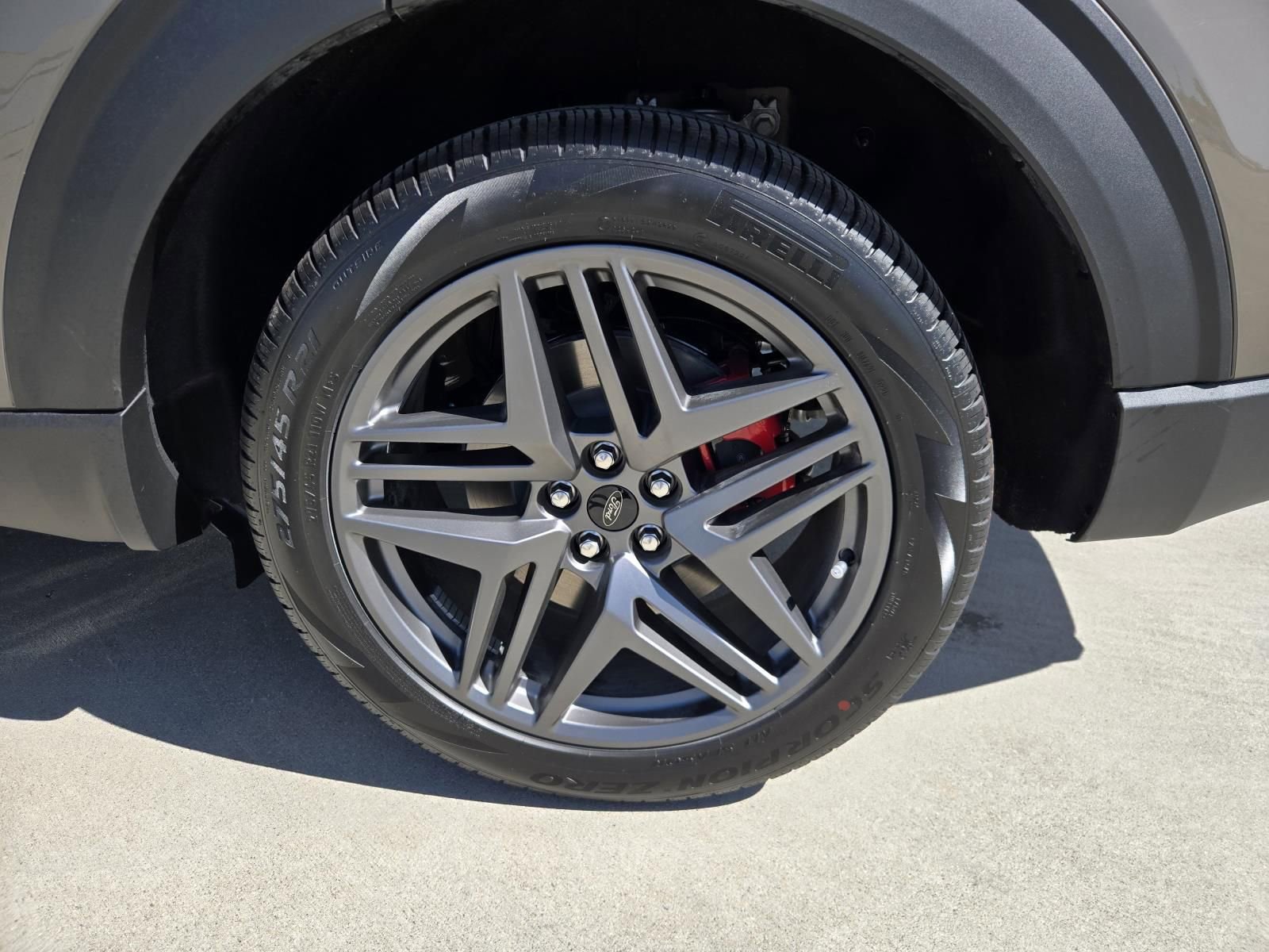 New 2026 Ford Explorer ST-Line w/ ST-Line Street Pack image 32