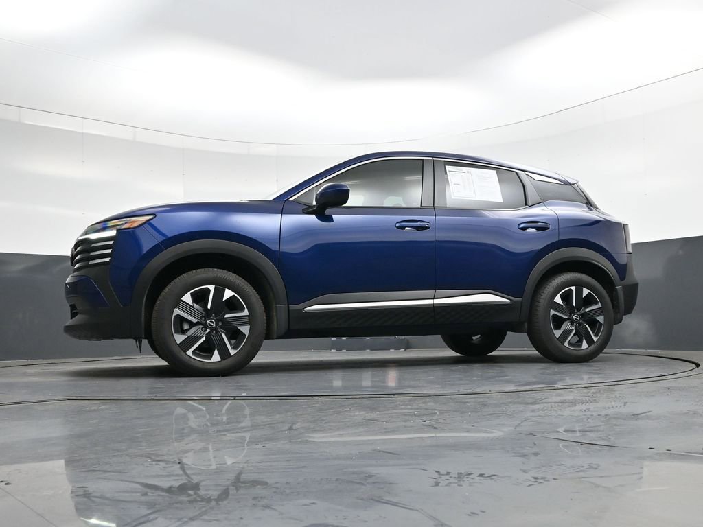 Certified 2025 Nissan Kicks SV image 40