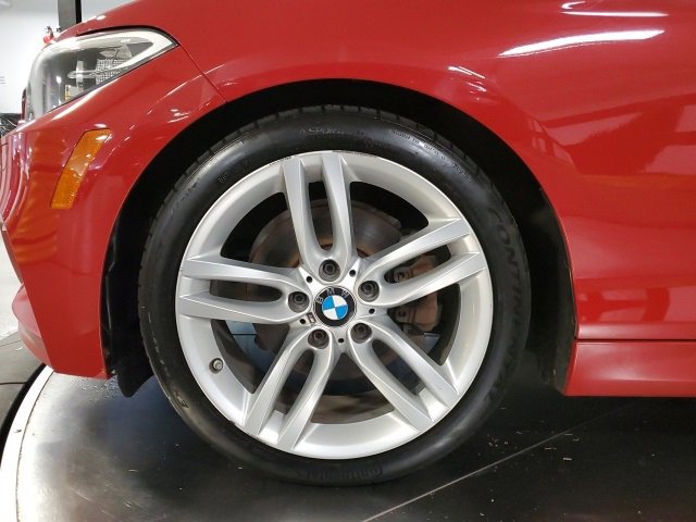 Used 2017 BMW 230i xDrive Convertible image 29