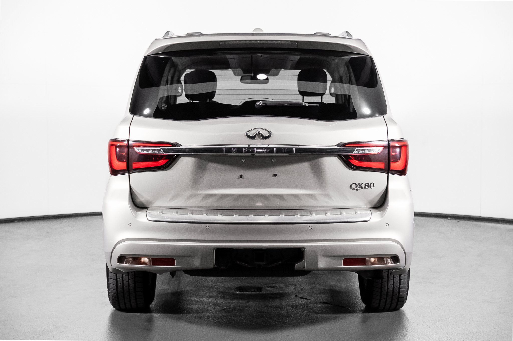 Used 2019 INFINITI QX80 Luxe w/ Proassist Package RWD image 22