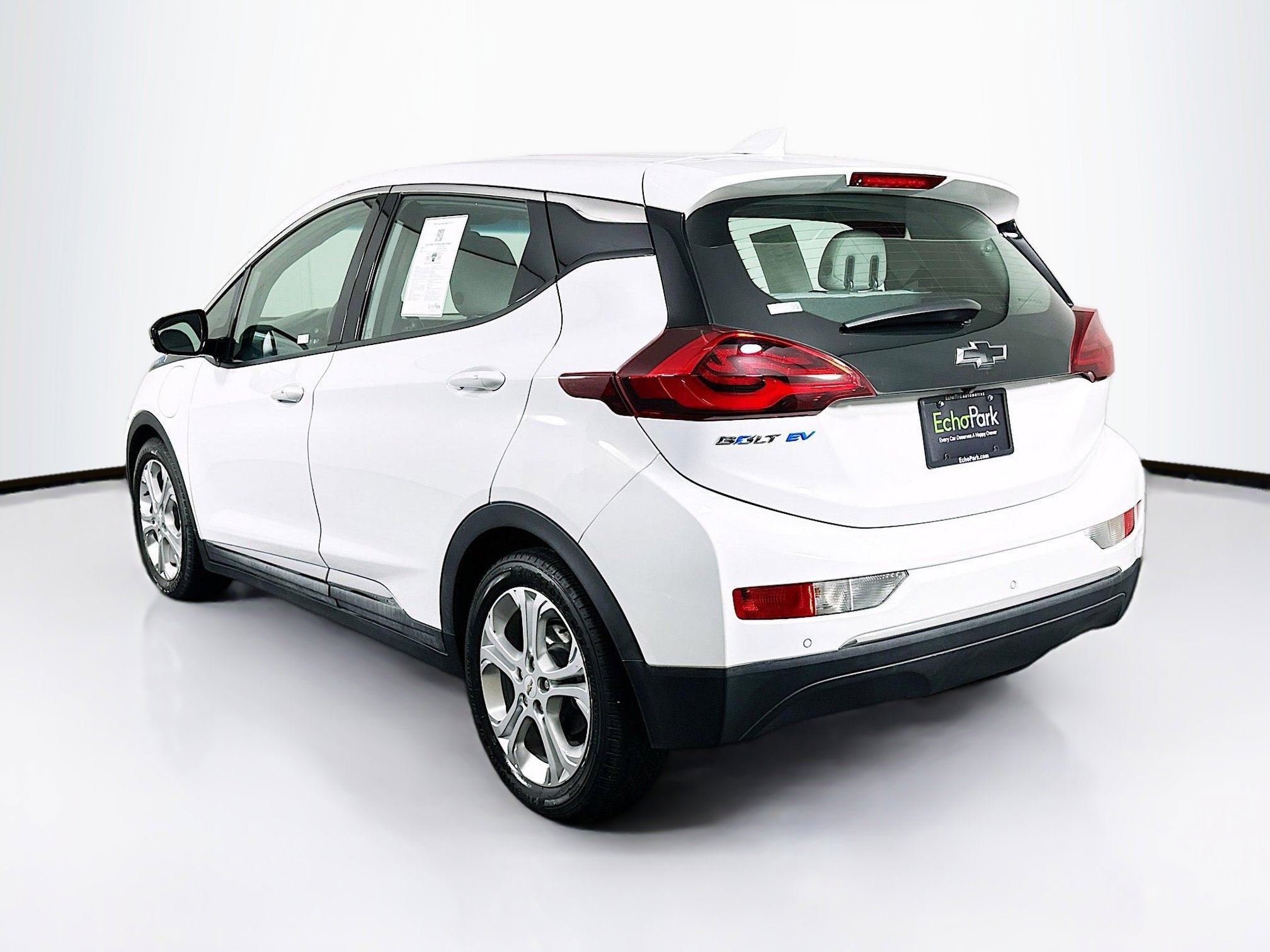 Used 2019 Chevrolet Bolt LT FWD image 5