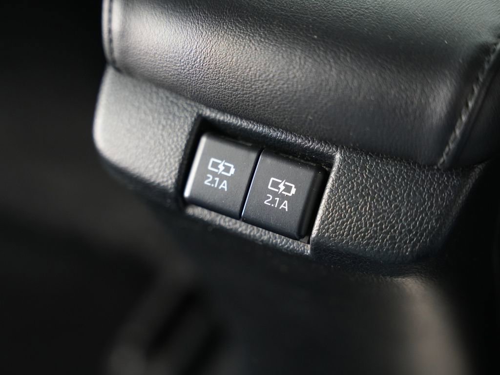 Used 2020 Toyota Prius Limited FWD image 40