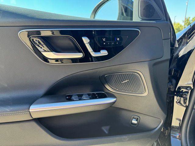 Certified 2022 Mercedes-Benz C 300 Sedan image 6