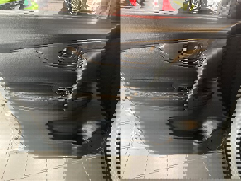 Used 2019 Nissan Rogue S image 20