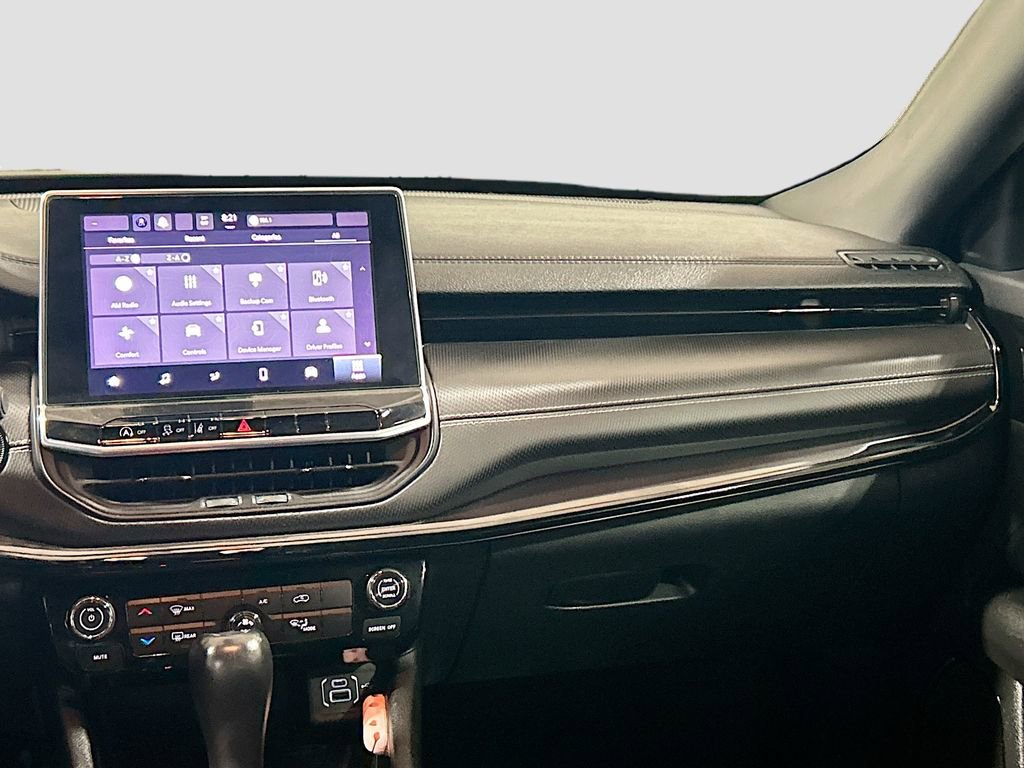 Used 2023 Jeep Compass Altitude image 19