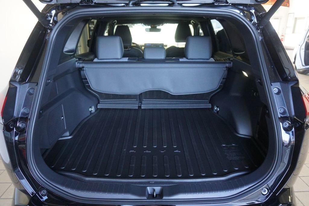 New 2026 Toyota RAV4 XSE image 18