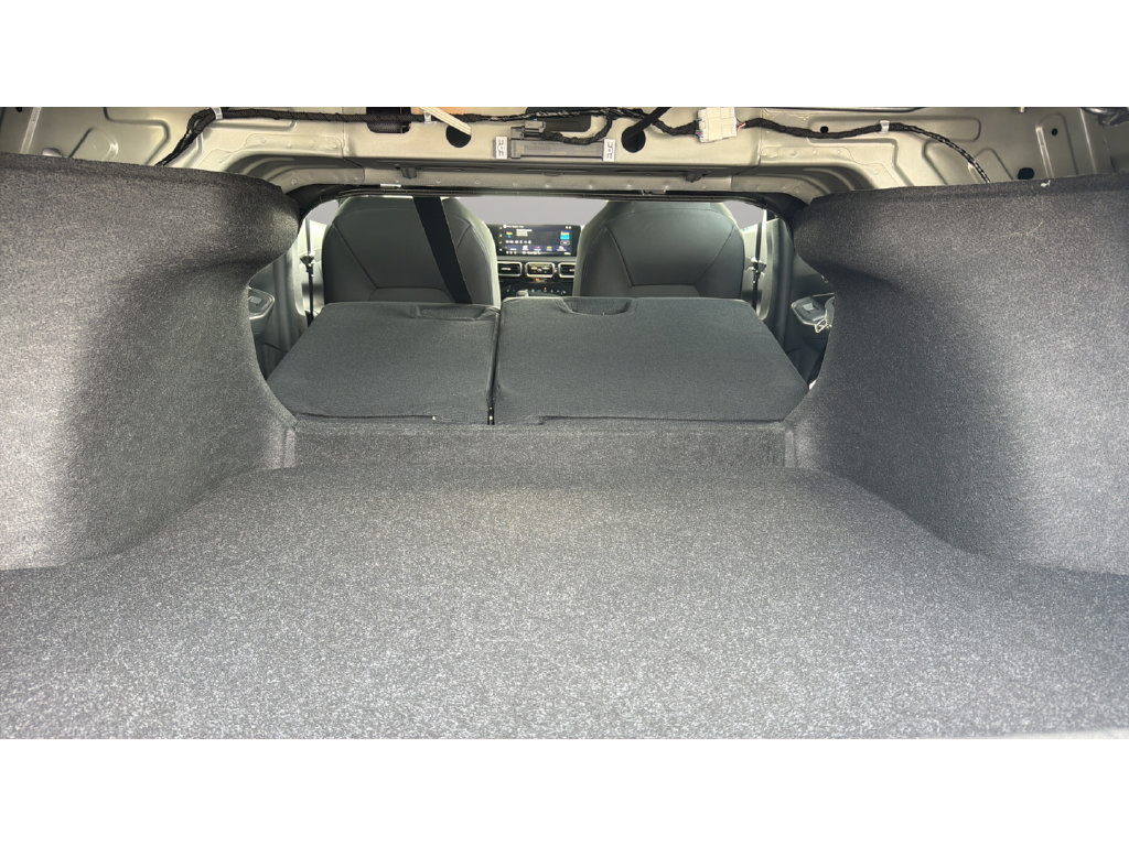 New 2027 Nissan Sentra SV w/ SV Convenience Package FWD image 13