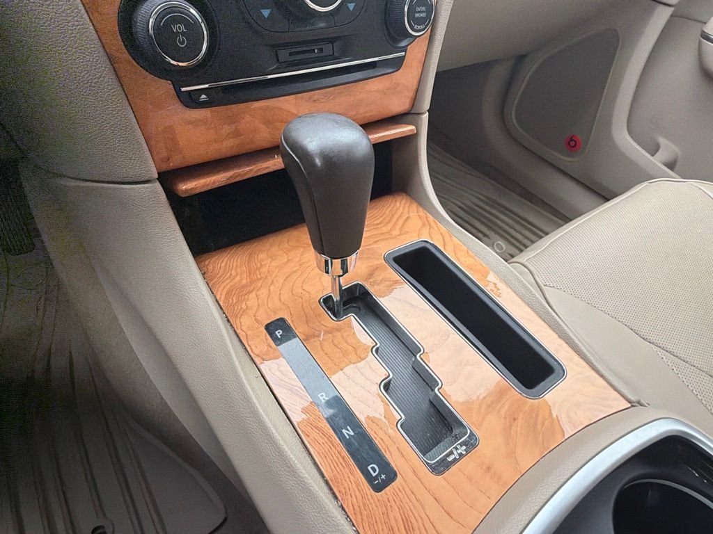 Used 2014 Chrysler 300 C w/ Beats Audio Group AWD/4WD image 14