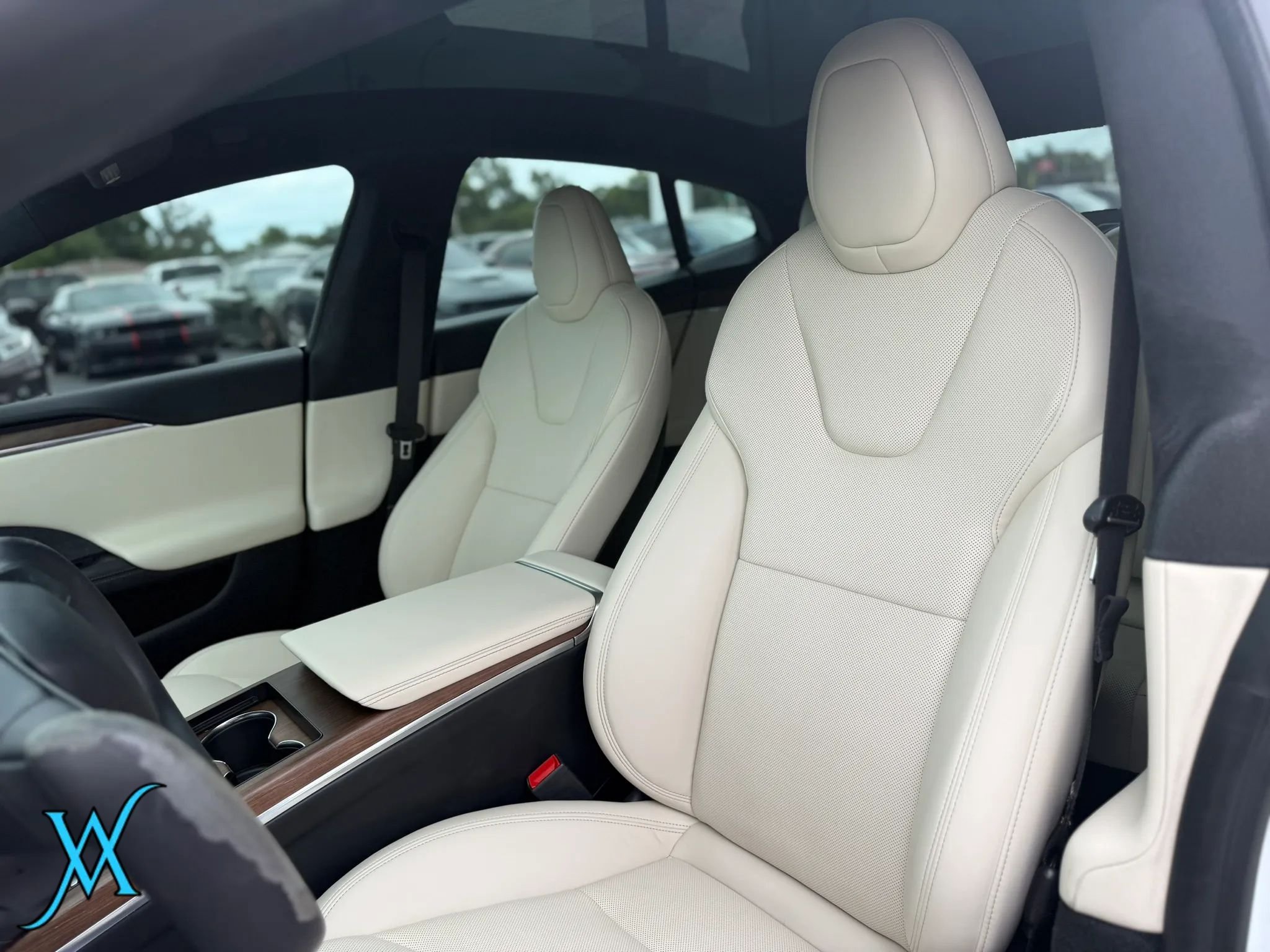 Used 2022 Tesla Model S Standard Range AWD/4WD image 14
