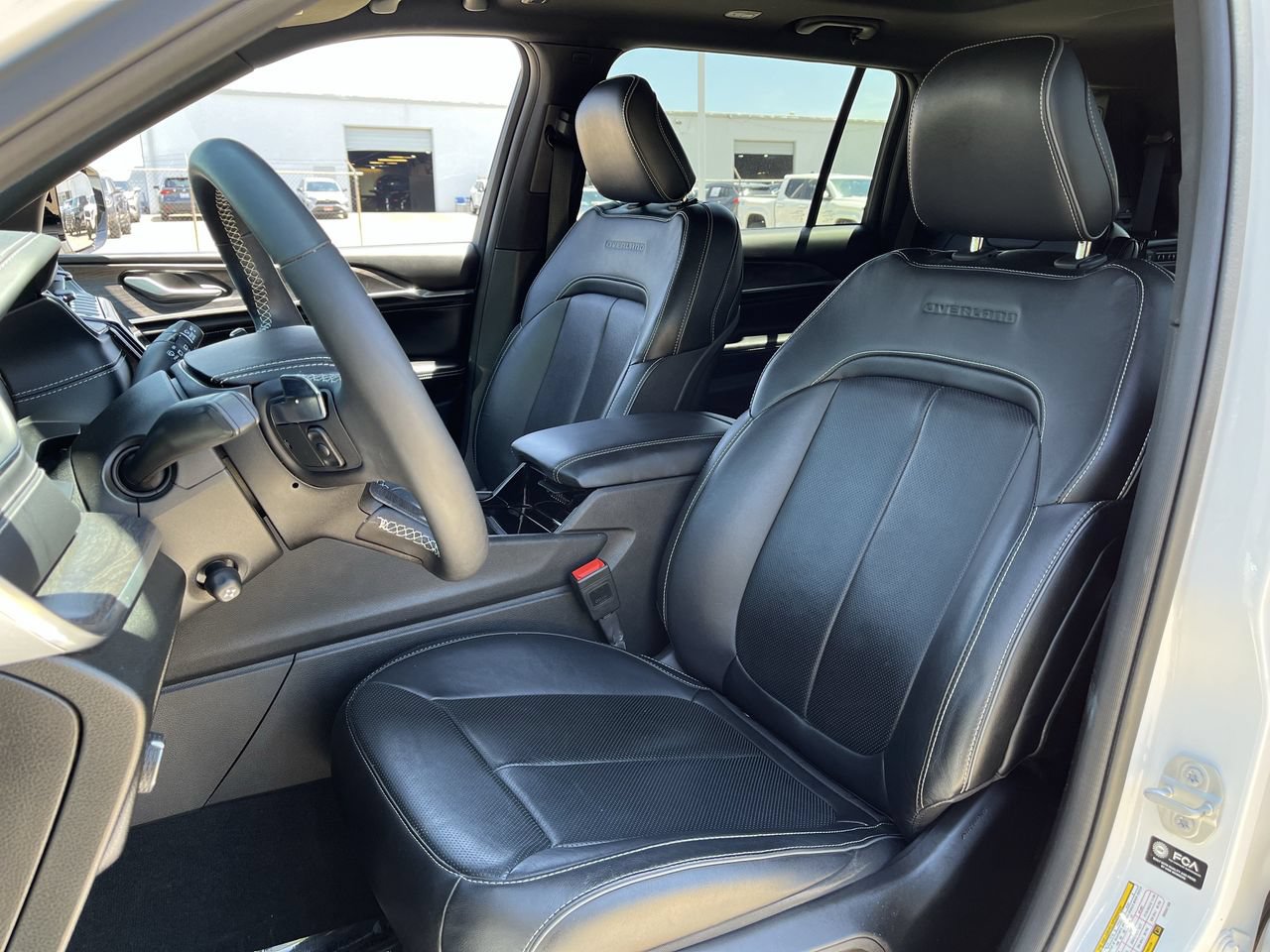 Used 2024 Jeep Grand Cherokee L Overland AWD/4WD image 24