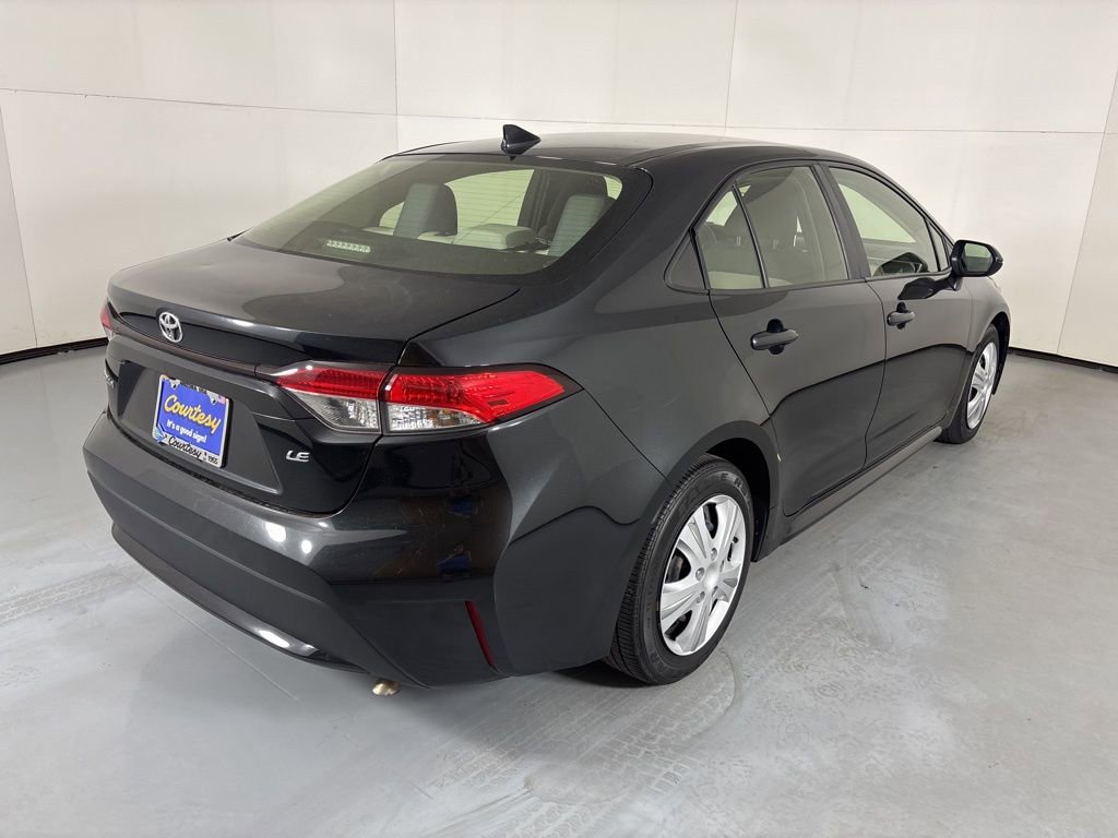 Used 2020 Toyota Corolla LE FWD image 10