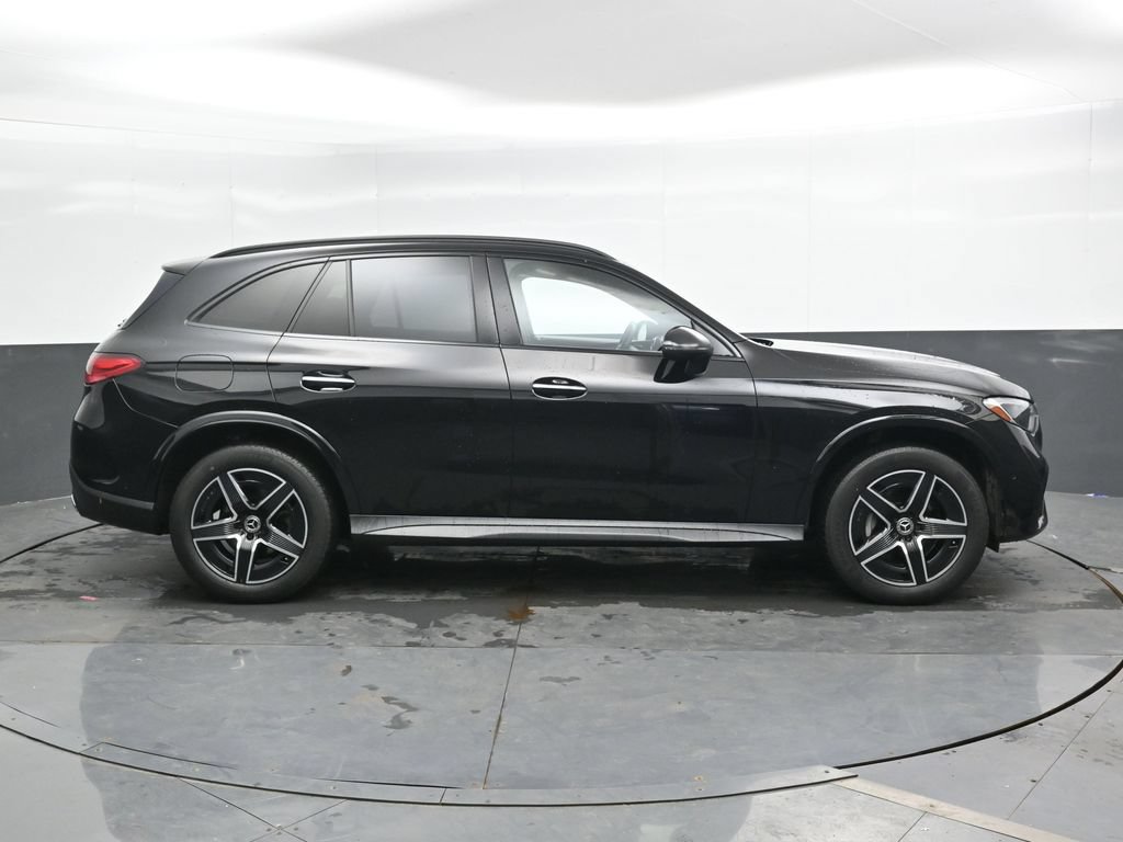 Used 2023 Mercedes-Benz GLC 300 image 5
