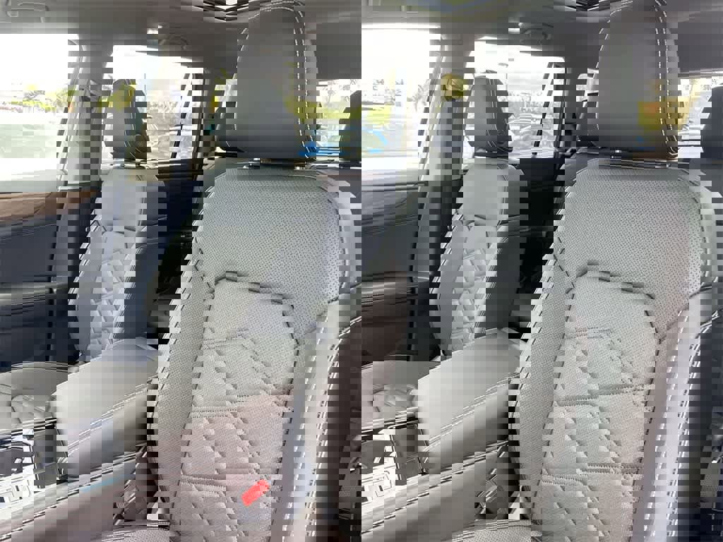 New 2026 Volkswagen Atlas SE image 14