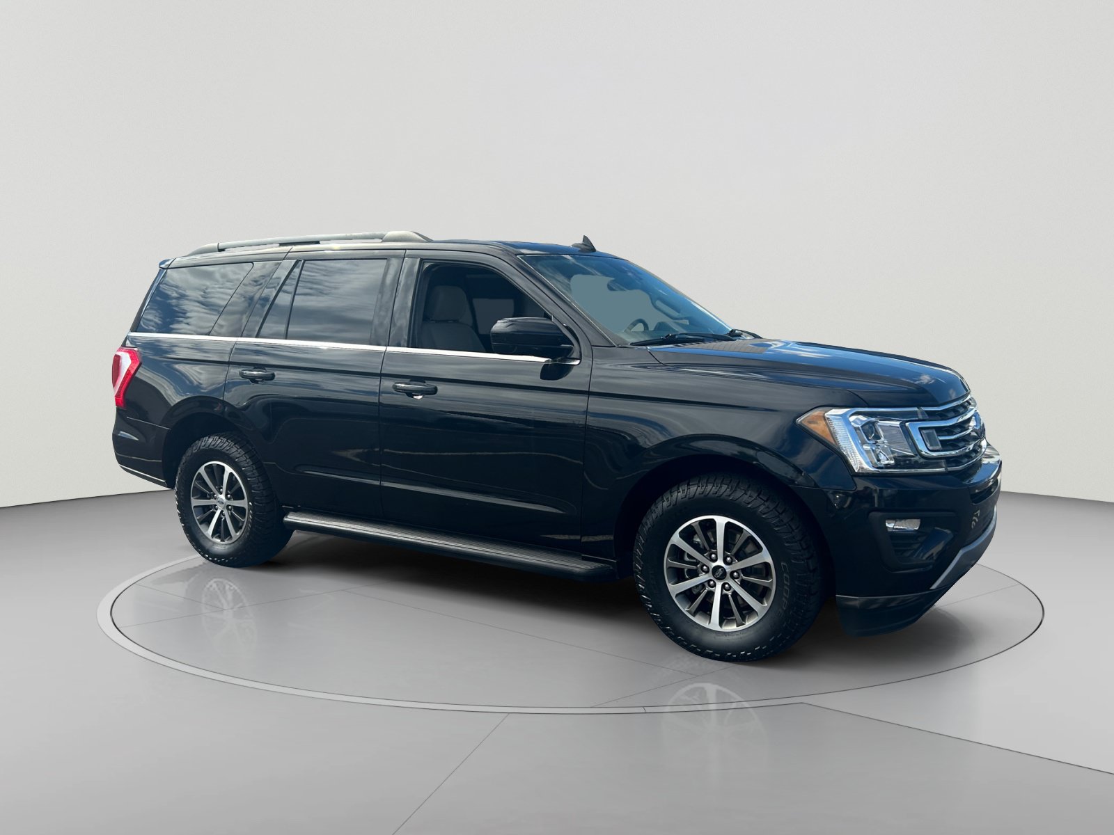 Used 2020 Ford Expedition XLT RWD image 7