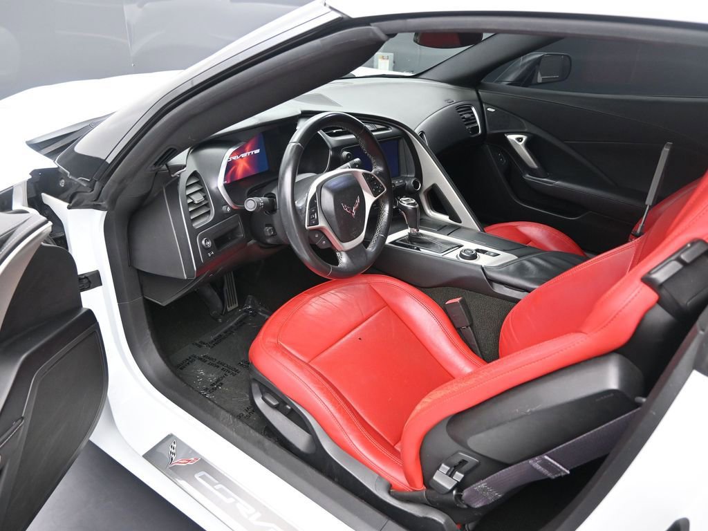 Used 2015 Chevrolet Corvette Stingray Coupe image 11