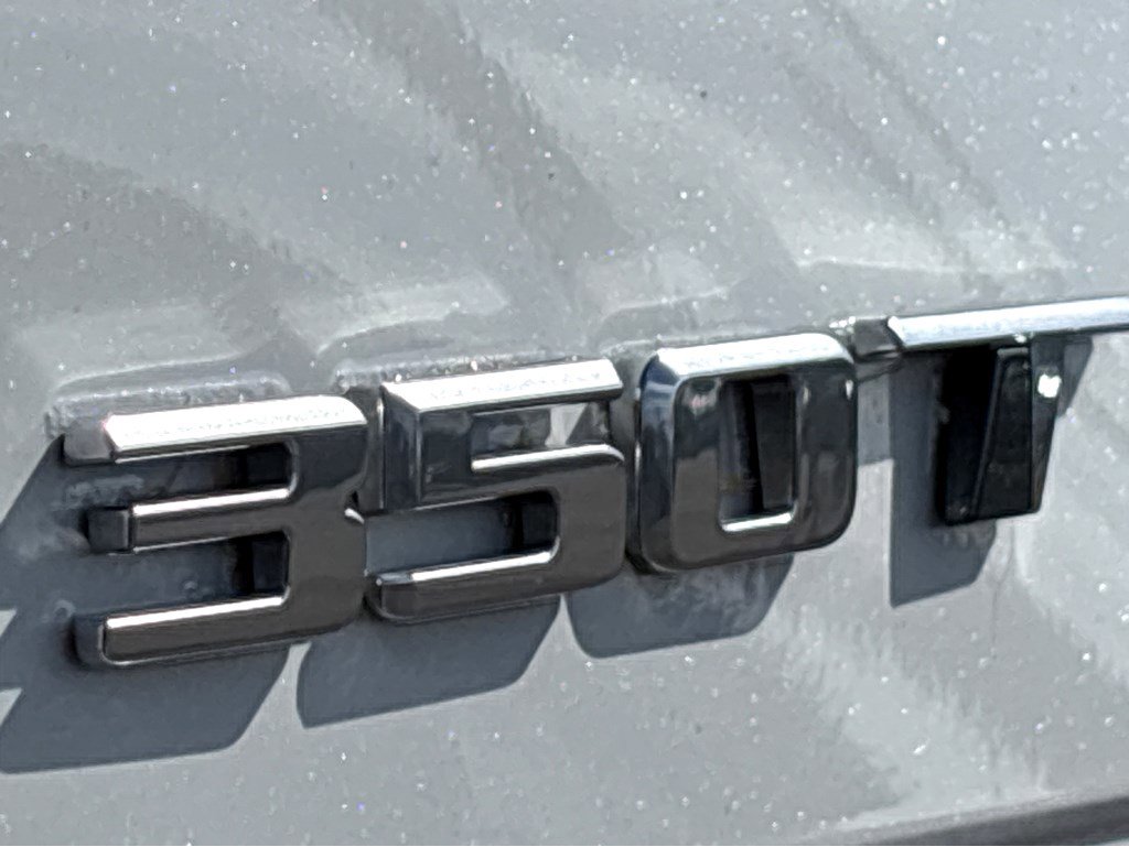 Certified 2024 Cadillac XT5 Premium Luxury FWD image 22