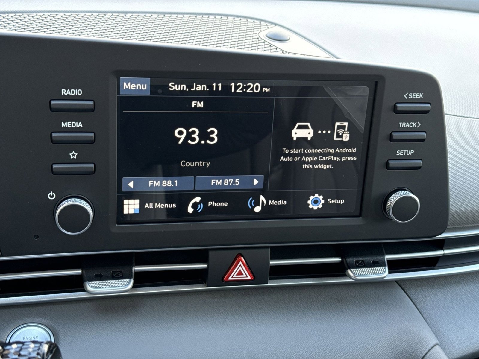 New 2026 Hyundai Elantra SEL Sport Premium FWD image 18