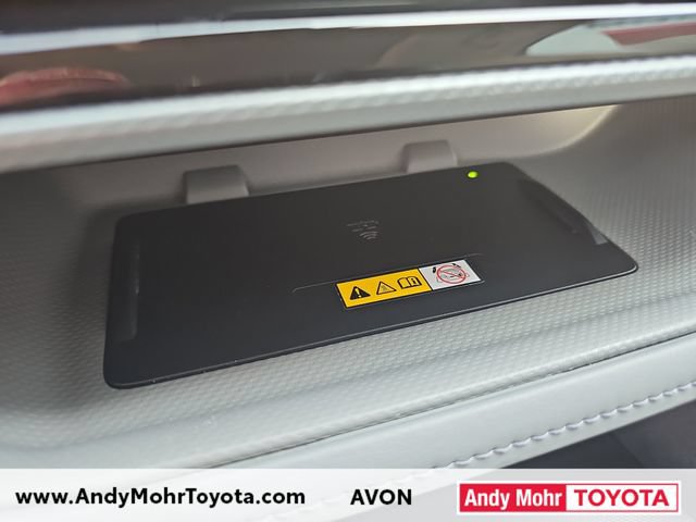 Used 2023 Toyota Highlander Platinum FWD image 26