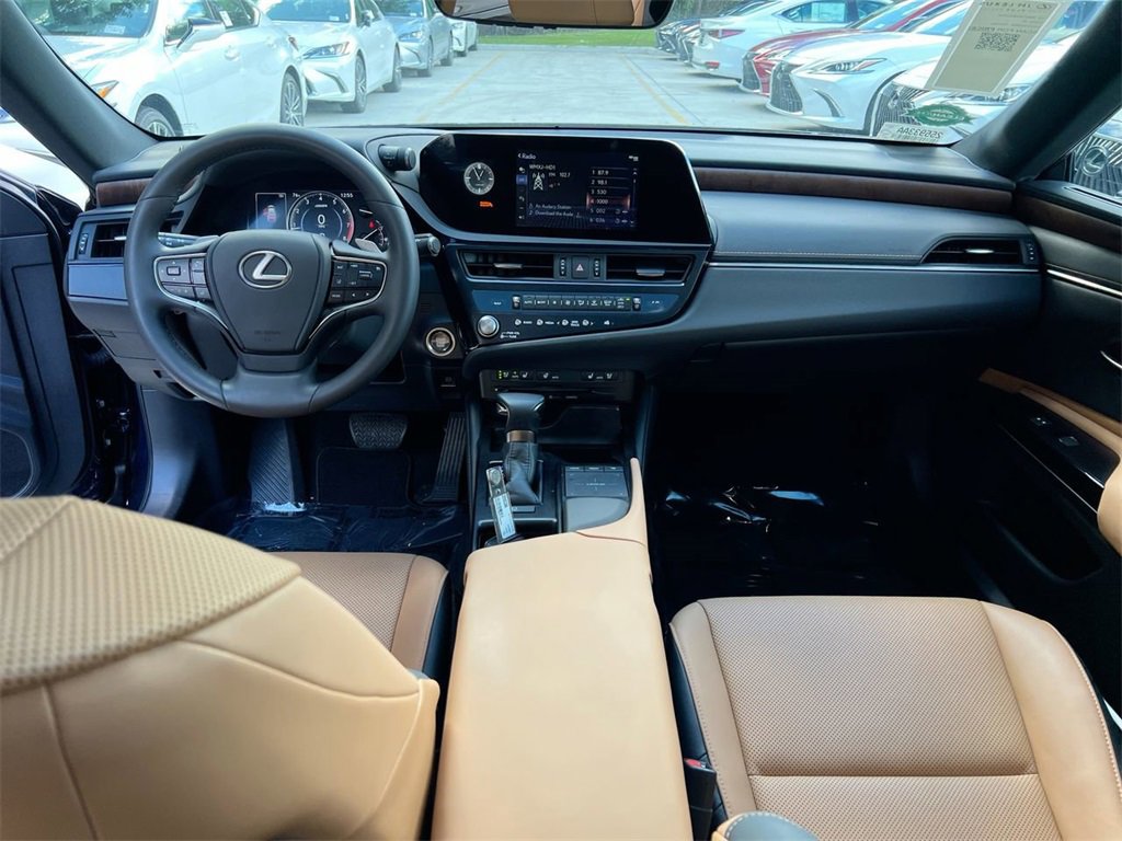 Certified 2022 Lexus ES 350 w/ Premium Package image 20