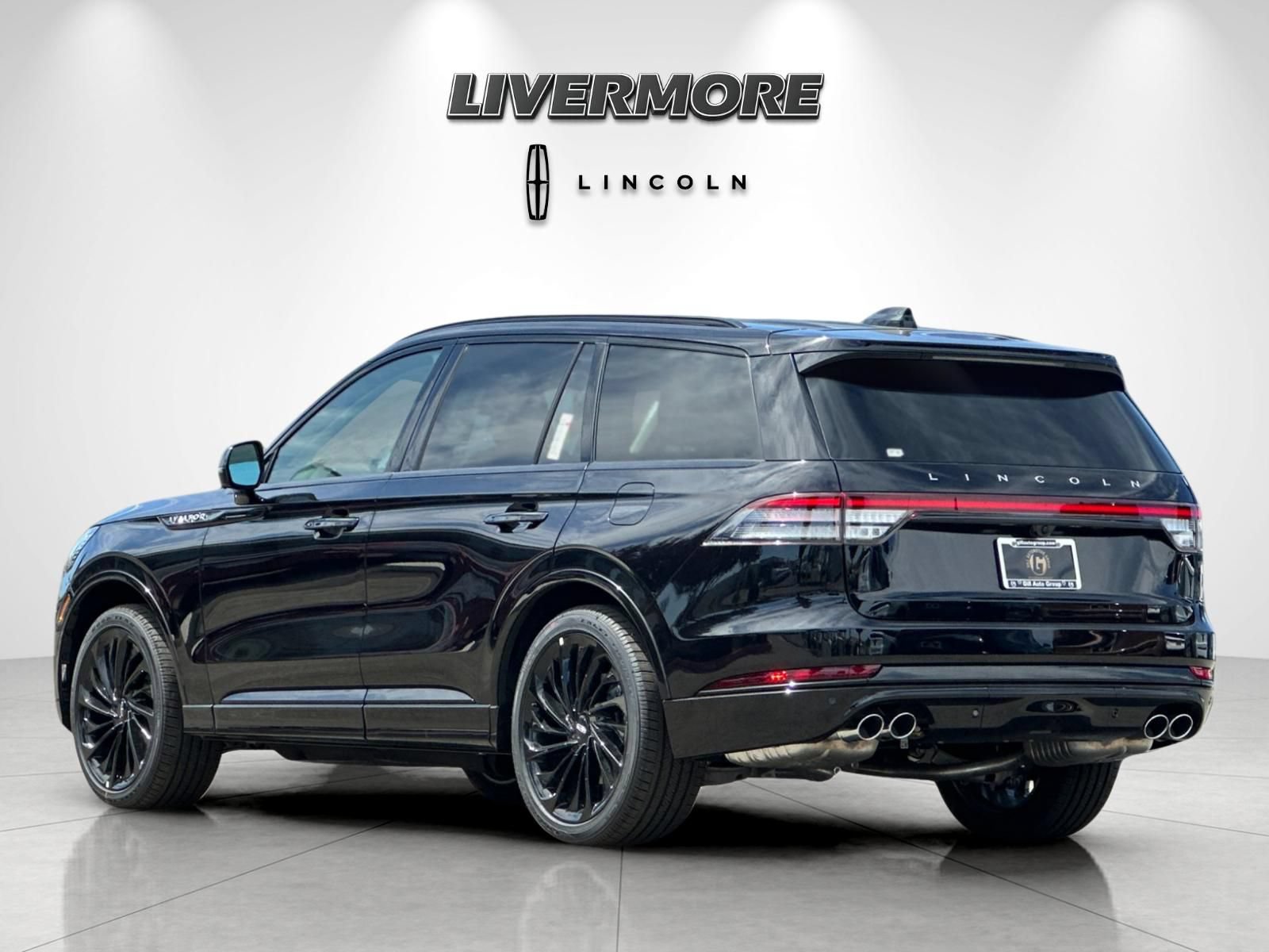 New 2026 Lincoln Aviator Reserve w/ Jet Appearance Package RWD image 5