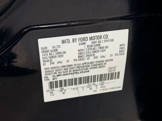 Used 2023 Lincoln Nautilus Reserve w/ Equipment Group 201A image 27