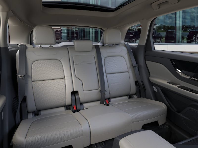 New 2025 Lincoln Corsair Grand Touring w/ Equipment Group 301A AWD/4WD image 25
