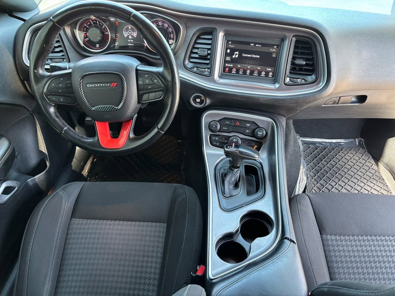 Used 2021 Dodge Challenger SXT AWD/4WD image 12