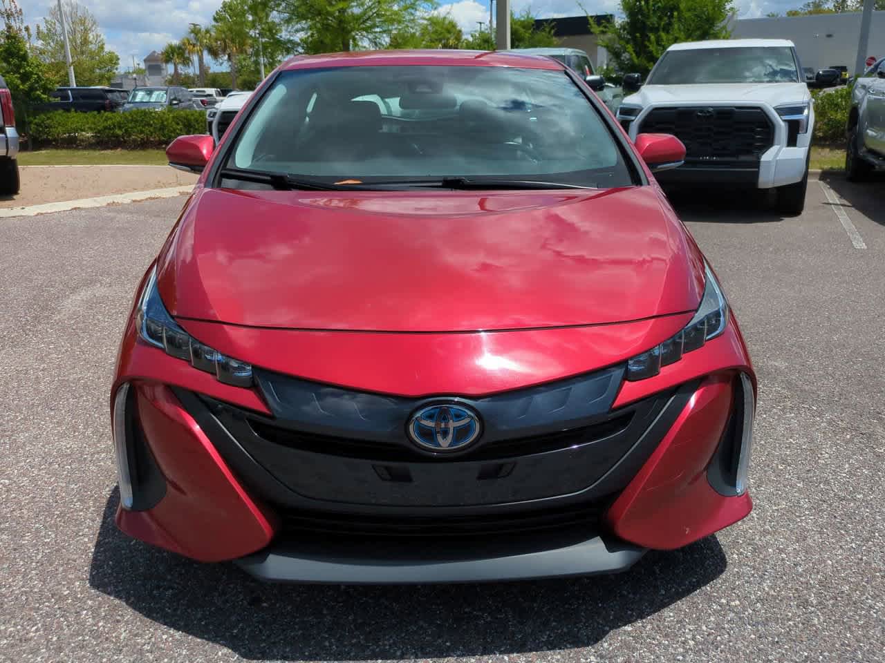 Used 2018 Toyota Prius Prime Premium FWD image 9