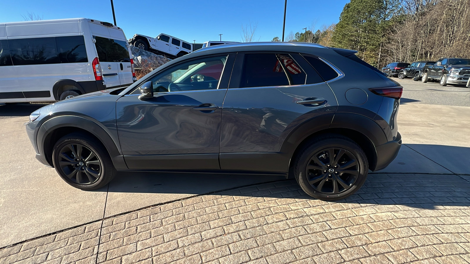 Used 2025 MAZDA CX-30 AWD 2.5 S w/ Preferred Package image 11