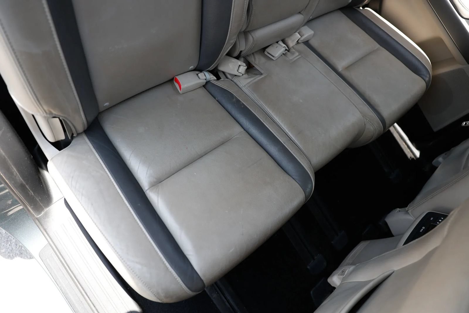 Used 2011 MAZDA CX-9 Grand Touring w/ Moonroof & Bose Audio Pkg FWD image 24
