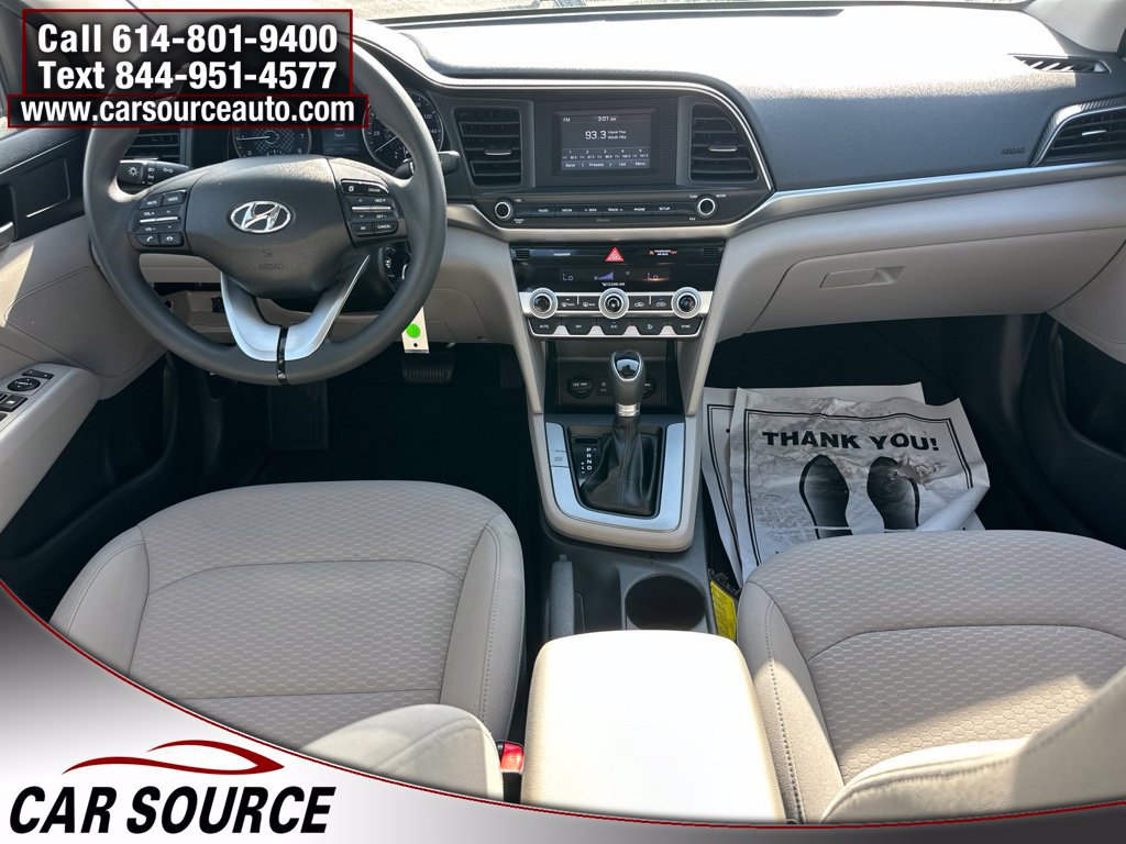 Used 2020 Hyundai Elantra SE FWD image 16