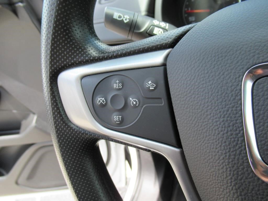 Certified 2024 GMC Terrain SLE image 15